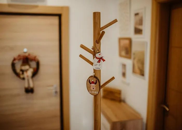 Апартаменты Wonderwood Family *